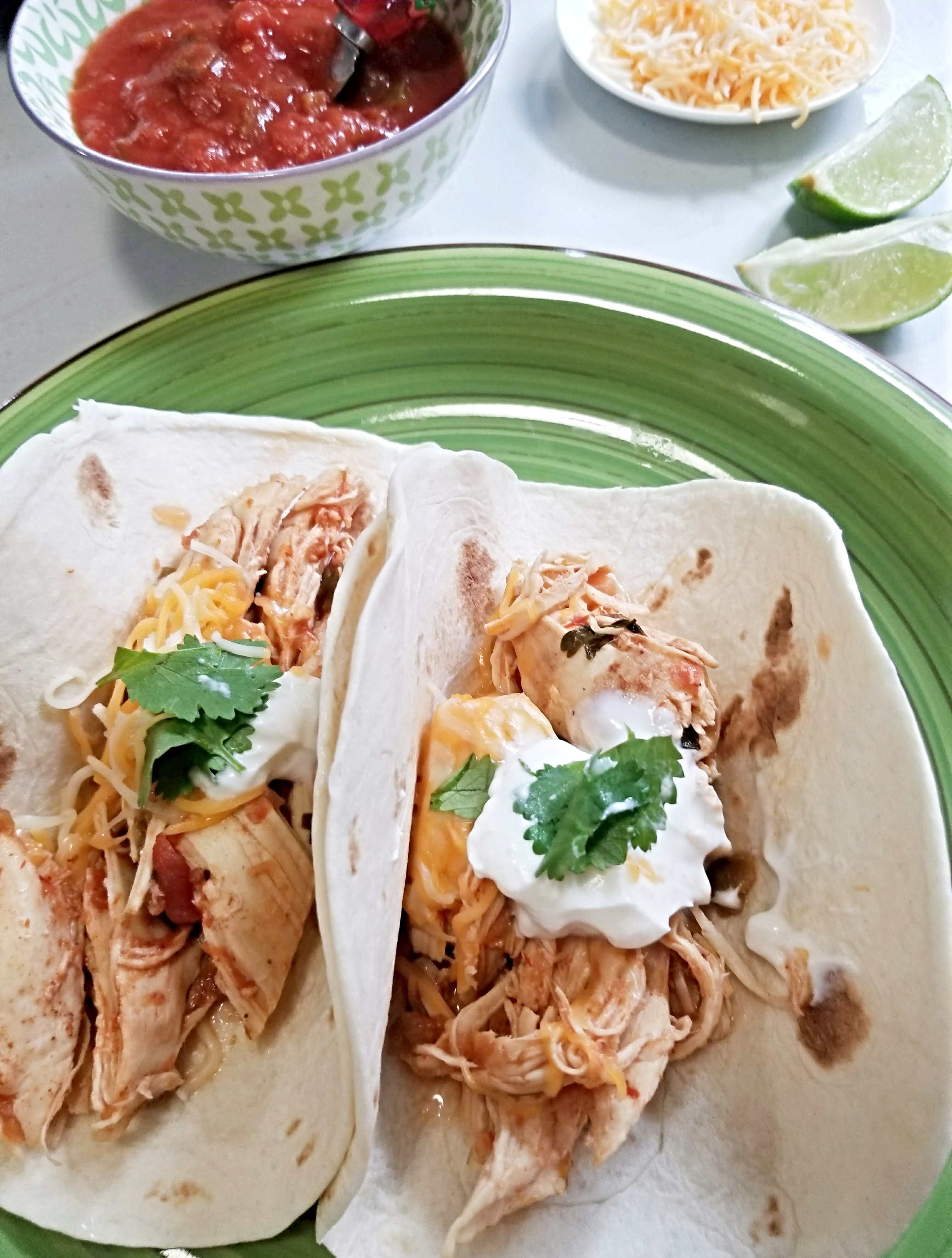 easy slow cooker chicken tacos 